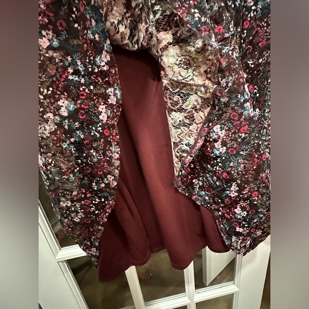 Gabby Skye Floral Lace Dress 18W Burgundy Cold Shoulder Fit Flare Romantic Party - Picture 12 of 13
